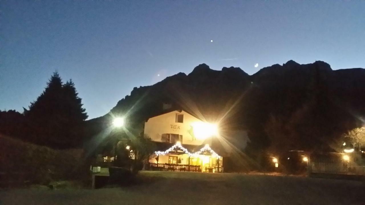 Botton D'Oro Delle Dolomiti Bed & Breakfast Vattaro Екстериор снимка