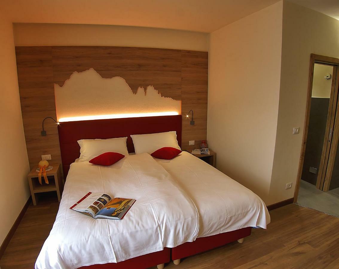 Botton D'Oro Delle Dolomiti Bed & Breakfast Vattaro Екстериор снимка